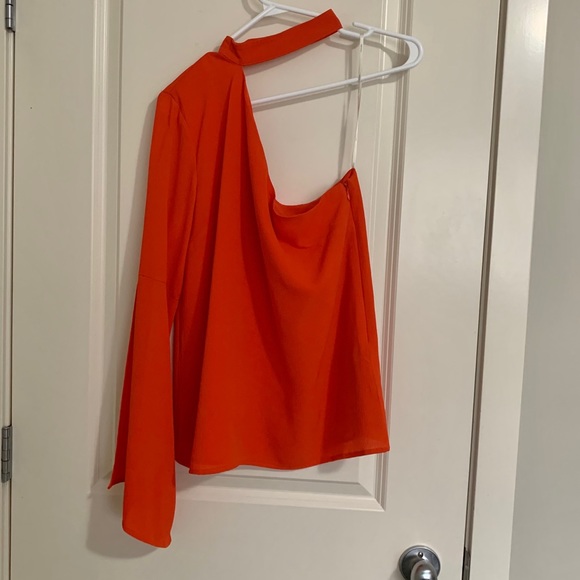 One-shoulder choker top - Picture 3 of 6